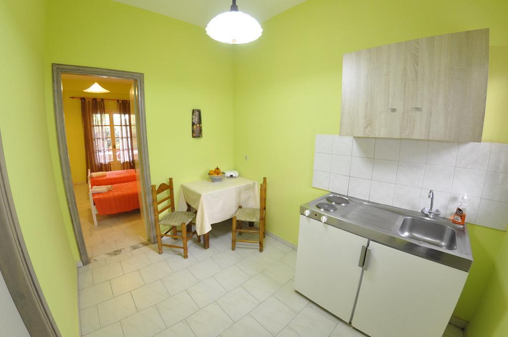 Villa Toula Dassia  Zimmer foto